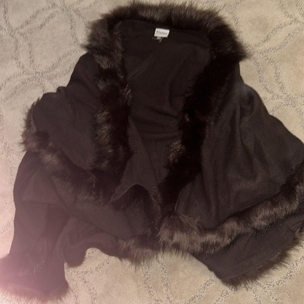 Rounded Fur With Sleeves. Sale!!! 32.00 Dollars